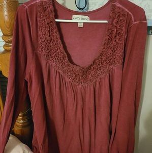 Women's long sleeve top